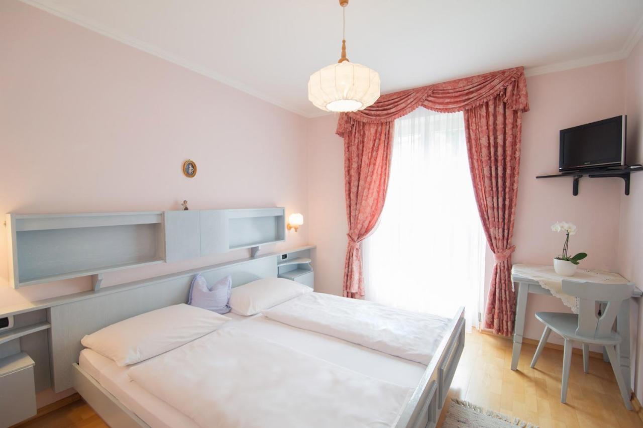 Вилла Haus St. Valentin Аппиано-Сулла-Страда-дель-Вино Экстерьер фото
